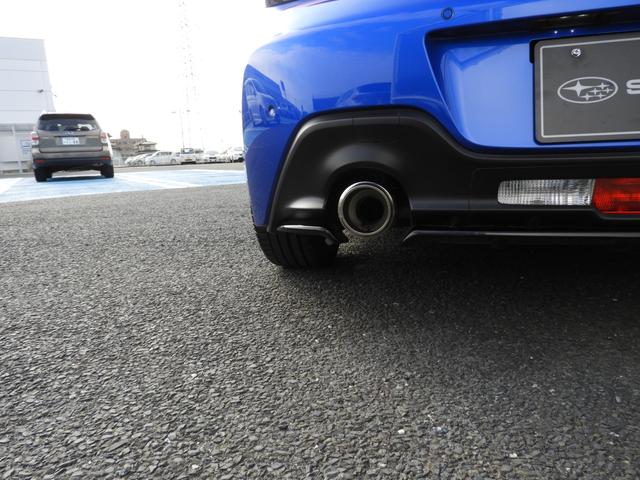 ＢＲＺ Ｓ　ＳＤナビ　ＥＴＣ　Ｒカメラ　ドラレコ　アイサイトＶｅｒ．３　キーレスアクセス＆プッシュスタート　１８インチアルミホイール　ＬＥＤヘッドランプ　左右独立フルオートエアコン　パドルシフト（17枚目）