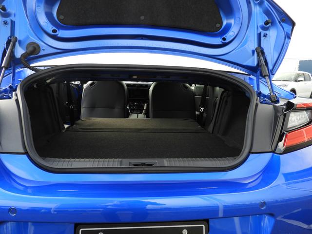 ＢＲＺ Ｓ　ＳＤナビ　ＥＴＣ　Ｒカメラ　ドラレコ　アイサイトＶｅｒ．３　キーレスアクセス＆プッシュスタート　１８インチアルミホイール　ＬＥＤヘッドランプ　左右独立フルオートエアコン　パドルシフト（23枚目）