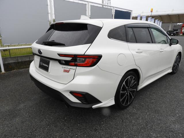 レヴォーグ ＳＴＩ　Ｓｐｏｒｔ　ＥｙｅＳｉｇｈｔ搭載車　新世代アイサイト　左右独立フルオートエアコン　ＬＥＤヘッドランプ　キーレスアクセス＆プッシュスタート（2枚目）