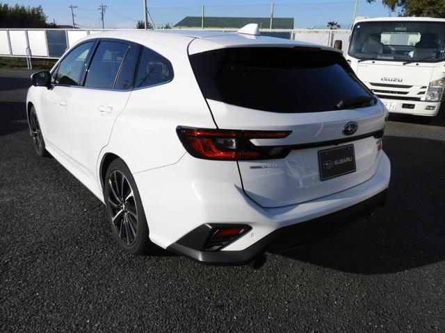 レヴォーグ STIスポーツ EX(9枚目)