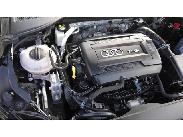 ＴＴクーペ ２．０ＴＦＳＩ　クワトロ　４ＷＤ　バーチャルコックピット　１２．３インチフル液晶メーター　マトリックスＬＥＤヘッドライト　サイドアシスト　アクティブレーンアシスト　ホールドアシスト　クルーズコントロール　パドルシフト（44枚目）