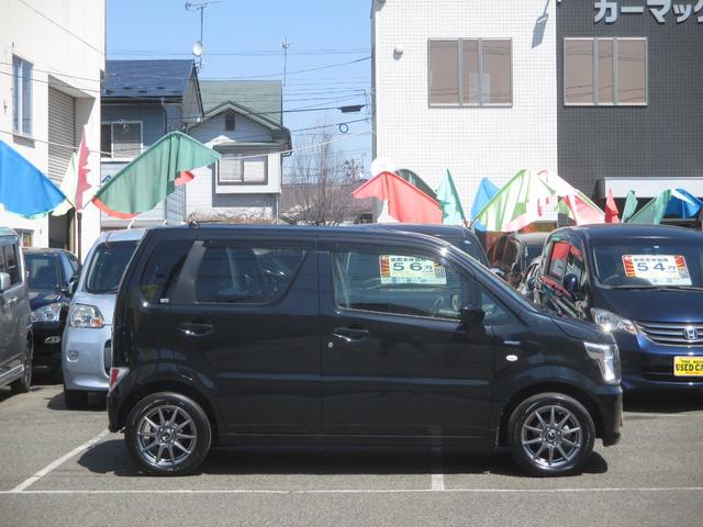 ハイブリッドFX 4WD ワンオーナー車 スズキセーフティパッケージ装着車 ヘッドアップディスプレイ ナビ地デジ バックカメラ シートヒーター 社外アルミホイール タイヤ新品装着済み(4枚目)