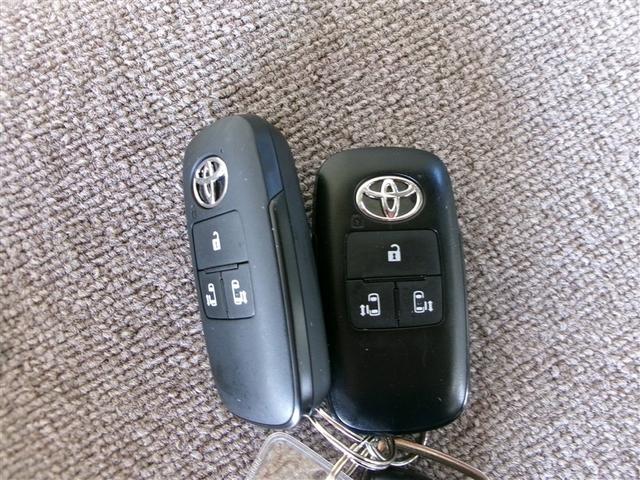 ルーミー G 4WD 寒冷地 衝突被害軽減システム 両側電動スライド LEDヘッドランプ スマートキー アイドリングストップ 盗難防止装置 キーレス 横滑り防止機能(18枚目)