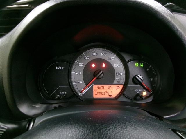 ヴィッツ ジュエラ 4WD 寒冷地 衝突被害軽減システム メモリーナビ ワンセグ LEDヘッドランプ アルミホイール バックカメラ スマートキー ETC 盗難防止装置 キーレス 横滑り防止機能(30枚目)