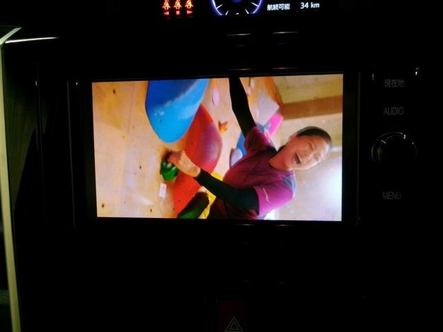 タンク カスタムＧ　４ＷＤ　衝突被害軽減システム　メモリーナビ　フルセグ　両側電動スライド　ＬＥＤヘッドランプ　アルミホイール　バックカメラ　スマートキー　オートクルーズコントロール　アイドリングストップ　ＥＴＣ（7枚目）