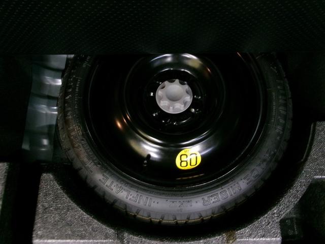 タンク カスタムＧ　４ＷＤ　衝突被害軽減システム　メモリーナビ　フルセグ　両側電動スライド　ＬＥＤヘッドランプ　アルミホイール　バックカメラ　スマートキー　オートクルーズコントロール　アイドリングストップ　ＥＴＣ（17枚目）