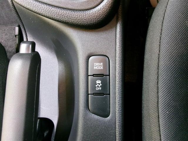 ヤリス Ｘ　４ＷＤ　寒冷地　衝突被害軽減システム　メモリーナビ　バックカメラ　スマートキー　オートクルーズコントロール　ＥＴＣ　盗難防止装置　キーレス　横滑り防止機能（12枚目）