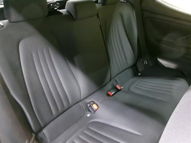 ヤリス Ｘ　４ＷＤ　寒冷地　衝突被害軽減システム　メモリーナビ　バックカメラ　スマートキー　オートクルーズコントロール　ＥＴＣ　盗難防止装置　キーレス　横滑り防止機能（14枚目）