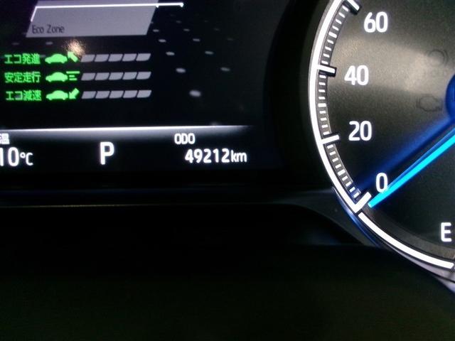 ハリアーハイブリッド Z レザーパッケージ 4WD 寒冷地 衝突被害軽減システム メモリーナビ フルセグ 革シート LEDヘッドランプ アルミホイール バックカメラ ドラレコ スマートキー オートクルーズコントロール ETC 盗難防止装置(4枚目)