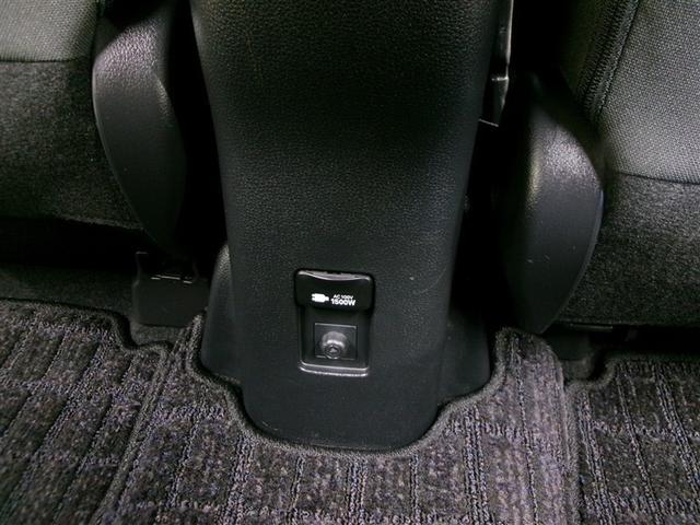 アクア G 4WD 寒冷地 衝突被害軽減システム メモリーナビ LEDヘッドランプ アルミホイール バックカメラ スマートキー オートクルーズコントロール ETC 盗難防止装置 キーレス 横滑り防止機能(30枚目)