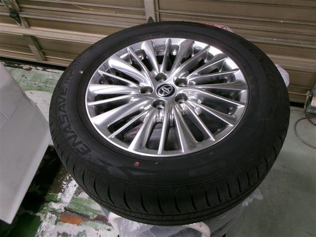 ヴェルファイアハイブリッド Z ゴールデンアイズ 4WD 寒冷地 衝突被害軽減システム メモリーナビ 両側電動スライド LEDヘッドランプ アルミホイール バックカメラ ドラレコ スマートキー オートクルーズコントロール ETC 盗難防止装置(17枚目)