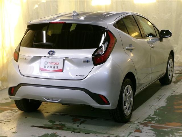 アクア X 4WD 寒冷地 衝突被害軽減システム メモリーナビ LEDヘッドランプ バックカメラ スマートキー オートクルーズコントロール ETC 盗難防止装置 キーレス 横滑り防止機能 ハイブリッド(2枚目)