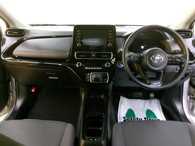 アクア X 4WD 寒冷地 衝突被害軽減システム メモリーナビ LEDヘッドランプ バックカメラ スマートキー オートクルーズコントロール ETC 盗難防止装置 キーレス 横滑り防止機能 ハイブリッド(3枚目)