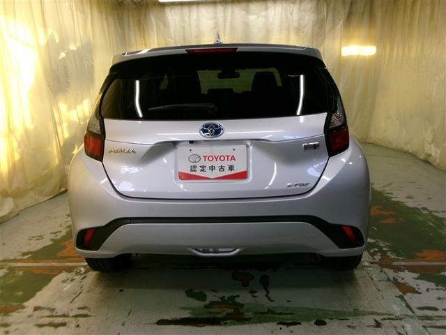 アクア X 4WD 寒冷地 衝突被害軽減システム メモリーナビ LEDヘッドランプ バックカメラ スマートキー オートクルーズコントロール ETC 盗難防止装置 キーレス 横滑り防止機能 ハイブリッド(32枚目)