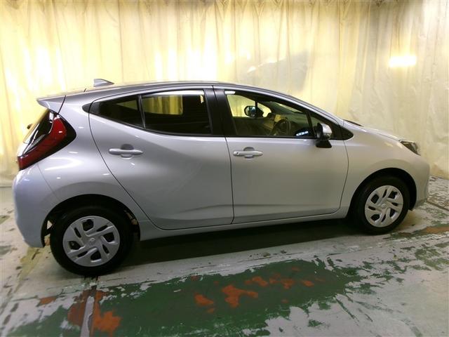 アクア X 4WD 寒冷地 衝突被害軽減システム メモリーナビ LEDヘッドランプ バックカメラ スマートキー オートクルーズコントロール ETC 盗難防止装置 キーレス 横滑り防止機能 ハイブリッド(35枚目)