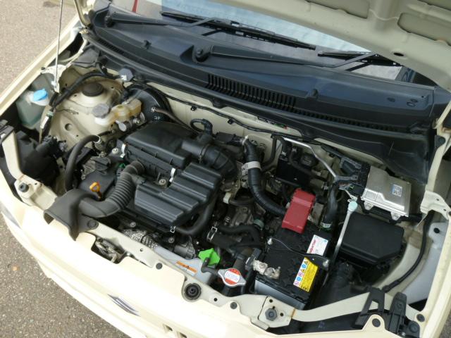 アルト Ｌ　４ＷＤ　横滑り防止　エネチャージ　エコクール　両側シートヒーター　可倒式リヤシート　アイドリングストップ　マルチインフォメーションディスプレイ　リヤワイパー　純正ＣＤ＆ＡＵＸ　社外１３インチアルミ（22枚目）