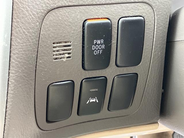 アルファードG MX Lエディション 4WD バックカメラ ナビ クリアランスソナー レーンアシスト 両側スライド・片側電動 オートライト HID キーレスエントリー 電動格納ミラー 3列シート AT アルミホイール CD MD(8枚目)