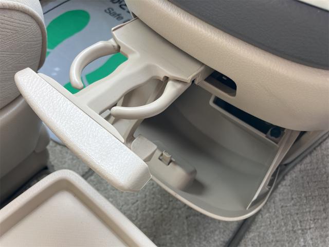 アルファードG MX Lエディション 4WD バックカメラ ナビ クリアランスソナー レーンアシスト 両側スライド・片側電動 オートライト HID キーレスエントリー 電動格納ミラー 3列シート AT アルミホイール CD MD(54枚目)