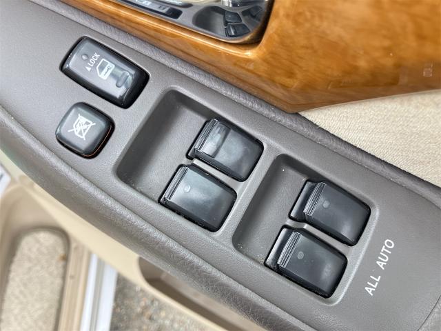 アルファードG MX Lエディション 4WD バックカメラ ナビ クリアランスソナー レーンアシスト 両側スライド・片側電動 オートライト HID キーレスエントリー 電動格納ミラー 3列シート AT アルミホイール CD MD(62枚目)