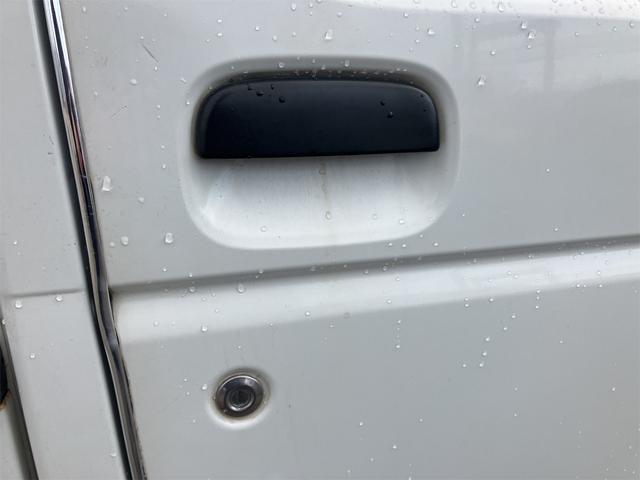 キャリイトラック 4WD MT アルミホイール エアコン パワーステアリング CD MD(19枚目)