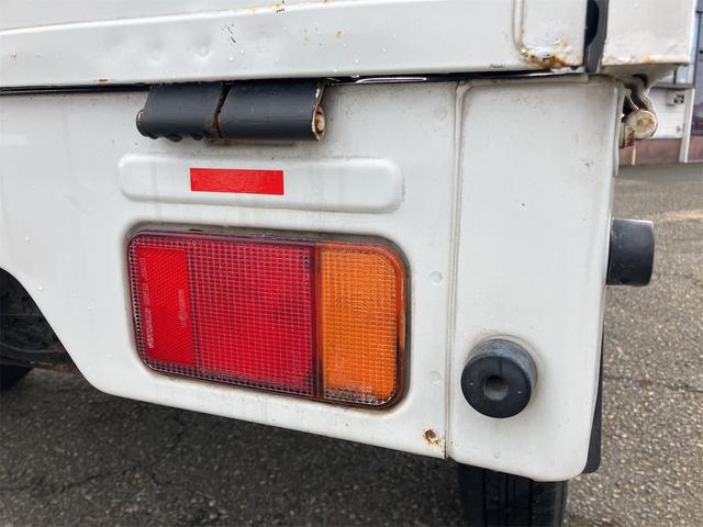 キャリイトラック 4WD MT アルミホイール エアコン パワーステアリング CD MD(26枚目)