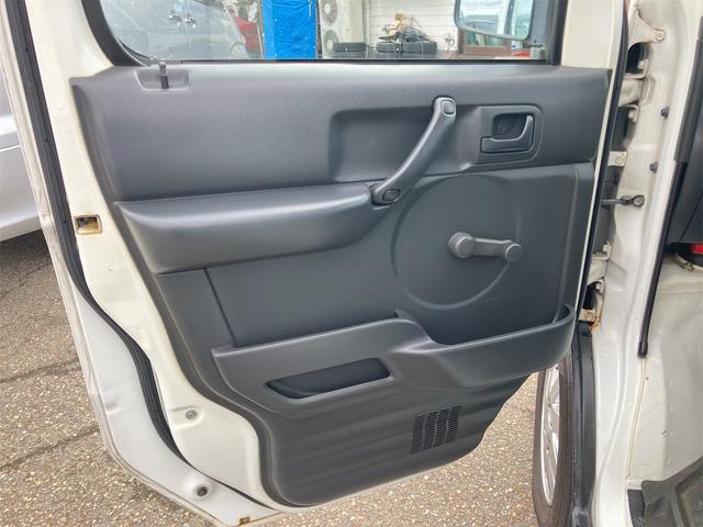 キャリイトラック 4WD MT アルミホイール エアコン パワーステアリング CD MD(58枚目)