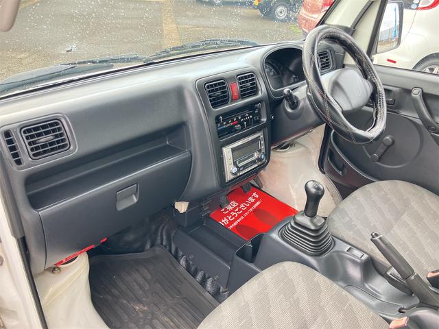 キャリイトラック 4WD MT アルミホイール エアコン パワーステアリング CD MD(62枚目)