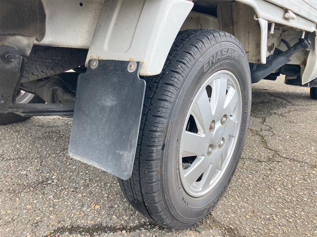 キャリイトラック 4WD MT アルミホイール エアコン パワーステアリング CD MD(67枚目)