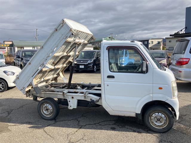 キャリイトラック ダンプ　４ＷＤ　ＭＴ　エアコン　運転席エアバッグ（4枚目）