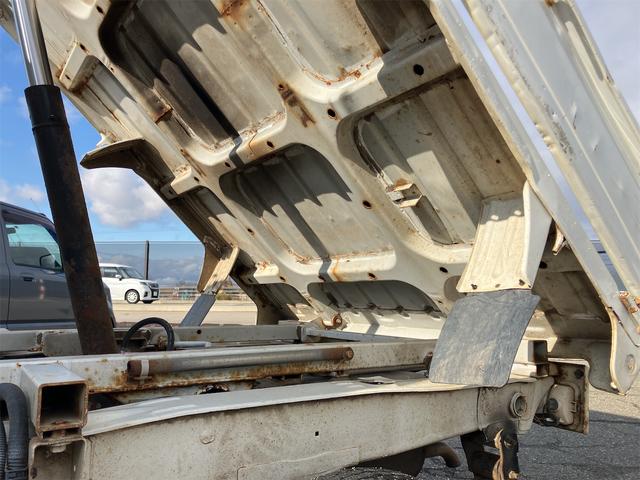 キャリイトラック ダンプ　４ＷＤ　ＭＴ　エアコン　運転席エアバッグ（25枚目）