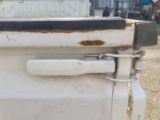 キャリイトラック ダンプ　４ＷＤ　ＭＴ　エアコン　運転席エアバッグ（29枚目）