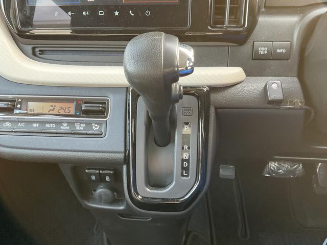 ソリオ ＨＹＢＲＩＤ　ＭＺ　２型　４ＷＤ　全方位モニタ付きナビ　両側リア電動スライドドア　アダプティブオートクルーズ　衝突被害軽減システム　横滑り防止機能　アイドリングストップ　プッシュスタート　オートエアコン　シートヒーター（15枚目）