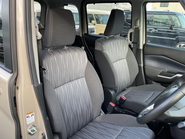 ソリオ ＨＹＢＲＩＤ　ＭＺ　２型　４ＷＤ　全方位モニタ付きナビ　両側リア電動スライドドア　アダプティブオートクルーズ　衝突被害軽減システム　横滑り防止機能　アイドリングストップ　プッシュスタート　オートエアコン　シートヒーター（17枚目）