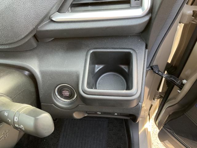 ソリオ ＨＹＢＲＩＤ　ＭＺ　２型　４ＷＤ　全方位モニタ付きナビ　両側リア電動スライドドア　アダプティブオートクルーズ　衝突被害軽減システム　横滑り防止機能　アイドリングストップ　プッシュスタート　オートエアコン　シートヒーター（63枚目）