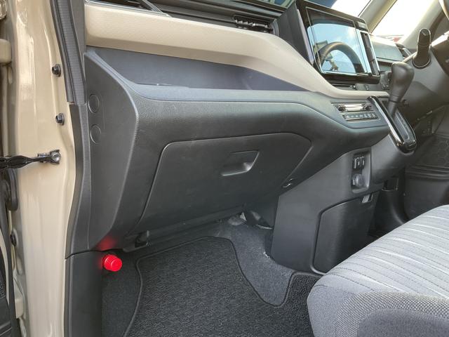 ソリオ ＨＹＢＲＩＤ　ＭＺ　２型　４ＷＤ　全方位モニタ付きナビ　両側リア電動スライドドア　アダプティブオートクルーズ　衝突被害軽減システム　横滑り防止機能　アイドリングストップ　プッシュスタート　オートエアコン　シートヒーター（66枚目）