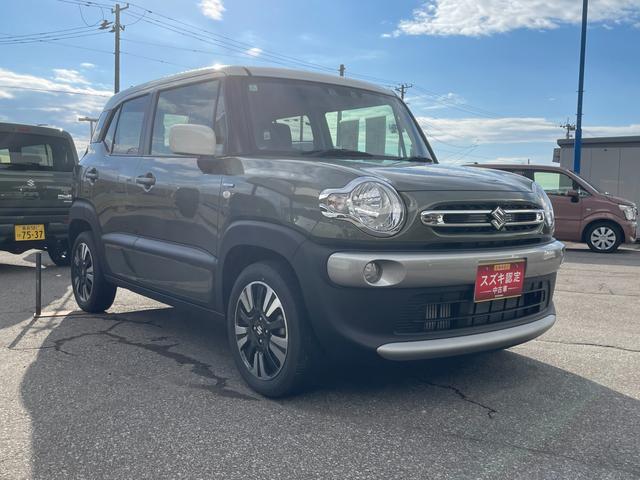 クロスビー ＨＹＢＲＩＤ　ＭＶ　４型　４ＷＤ　ナビ・オーディオレス　スノーモード付４ＷＤ　アダプティブオートクルーズ　衝突被害軽減システム　横滑り防止機能　アイドリングストップ　プッシュスタート　オートエアコン　シートヒーター　オートライト（9枚目）