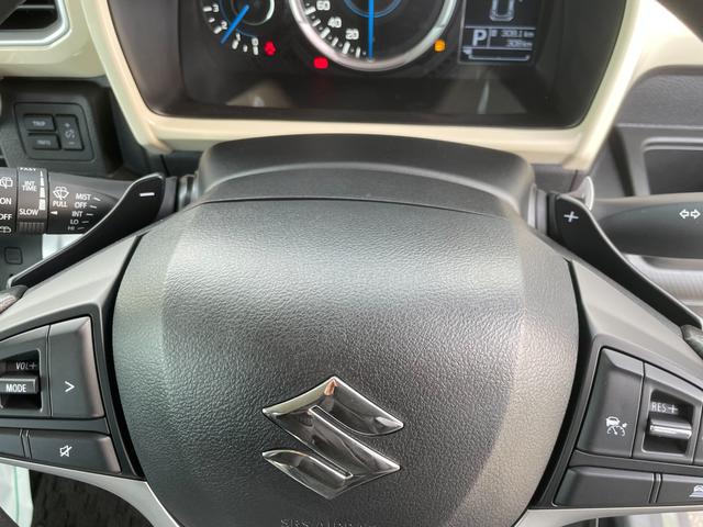 クロスビー ＨＹＢＲＩＤ　ＭＶ　４型　４ＷＤ　ナビ・オーディオレス　スノーモード付４ＷＤ　アダプティブオートクルーズ　衝突被害軽減システム　横滑り防止機能　アイドリングストップ　プッシュスタート　オートエアコン　シートヒーター　オートライト（50枚目）