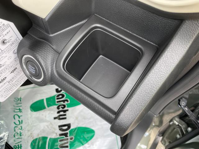 クロスビー ＨＹＢＲＩＤ　ＭＶ　４型　４ＷＤ　ナビ・オーディオレス　スノーモード付４ＷＤ　アダプティブオートクルーズ　衝突被害軽減システム　横滑り防止機能　アイドリングストップ　プッシュスタート　オートエアコン　シートヒーター　オートライト（52枚目）