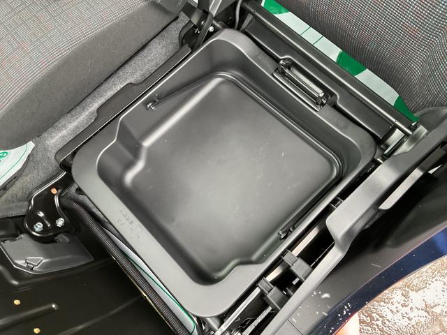 スペーシア ＨＹＢＲＩＤ　Ｇ　２型　４ＷＤ　ナビ　衝突被害軽減システム　横滑り防止機能　アイドリングストップ　プッシュスタート　オートエアコン　オートライト（68枚目）