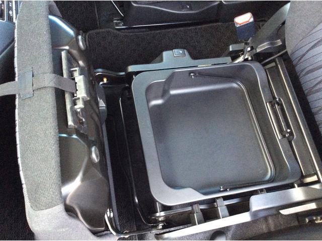 ソリオ ＨＹＢＲＩＤ　ＭＺ　４ＷＤ　全方位モニタ付きナビ　両側リア電動スライドドア　アダプティブクルーズコントロール　衝突被害軽減システム　横滑り防止機能　アイドリングストップ　プッシュスタート　オートエアコン　シートヒーター（70枚目）