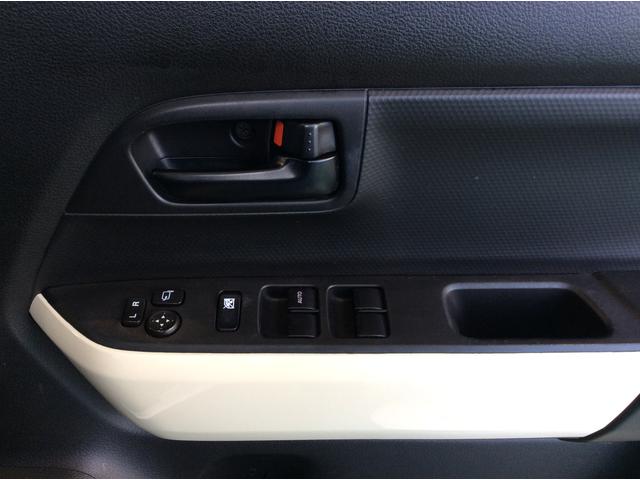 電動格納式リモコンドアミラー＆パワーウインドー（フロント、リア）