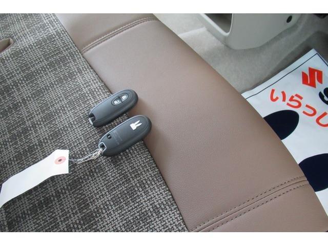 L 4WD スズキセーフティサポート LEDヘッドランプ USB電源ソケット インパネドリンクホルダー インパネアンダートレー インパネBOX フロントアームレストBOX 届出済み未使用車(47枚目)