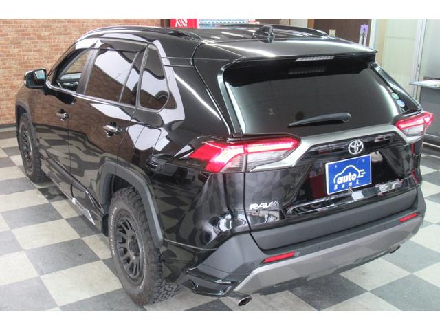 ＲＡＶ４ Ｇ　Ｚパッケージ　４ＷＤ　モデリスタエアロ　９インチディスプレイ／ナビフルセグ／パノラミックビューモニター　黒革シートヒーター　電動リヤゲート　修復歴無し　ワンオーナー禁煙車（61枚目）