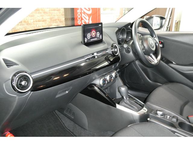 ＭＡＺＤＡ２ １５　ＢＤ　ＡＷＤ　ｉ－ＡＣＴＩＶＳＥＮＳＥ　マツダコネクトナビ　バックモニター　スマートシティブレーキサポート　レーンデパーチャーワーニングシステム　ブラインドスポットモニタリング　修復歴無し　禁煙車（12枚目）