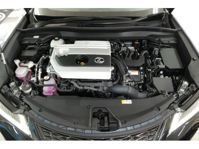ＵＸ ＵＸ２５０ｈ　Ｆスポーツ　レクサスセーフティ　ＴＲＤエアロ　ＴＲＤマフラー　１２．３インチディスプレイ　レクサスナビ／フルセグＴＶ／全方位モニター　レクサスクライメイトコンシェルジュ　ムーンルーフ　修復歴無　ワンオーナー禁煙車（74枚目）