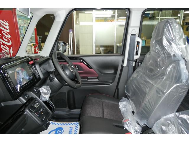 スペーシアカスタム ハイブリッドＸＳ　４ＷＤ　全方位モニター付メモリーナビゲーション　９インチディスプレイ／フルセグＴＶ　スマートフォン連携機能付　スズキコネクト対応通信機　届出済未使用車（15枚目）