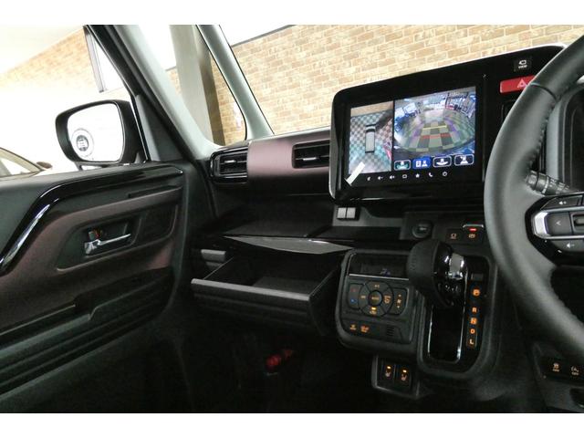 スペーシアカスタム ハイブリッドＸＳ　４ＷＤ　全方位モニター付メモリーナビゲーション　９インチディスプレイ／フルセグＴＶ　スマートフォン連携機能付　スズキコネクト対応通信機　届出済未使用車（45枚目）