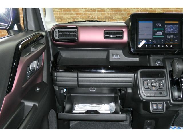 スペーシアカスタム ハイブリッドＸＳ　４ＷＤ　全方位モニター付メモリーナビゲーション　９インチディスプレイ／フルセグＴＶ　スマートフォン連携機能付　スズキコネクト対応通信機　届出済未使用車（46枚目）