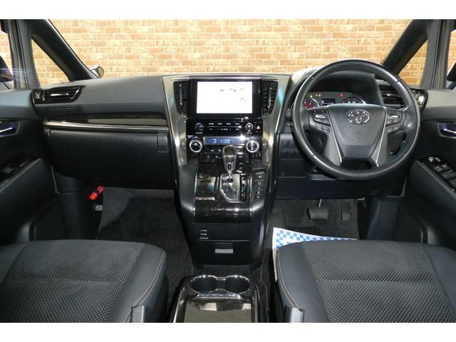 アルファード ２．５Ｓ　タイプゴールドＩＩ　４ＷＤ　メーカーナビフルセグＢカメラ／ブルートゥース／ＣＤ・ＤＶＤデッキ　１２．１インチフリップダウン　シーケンシャルターンシグナルランプ　両側パワスラ　電動リヤゲート　修復歴無ワンオーナー禁煙車（17枚目）