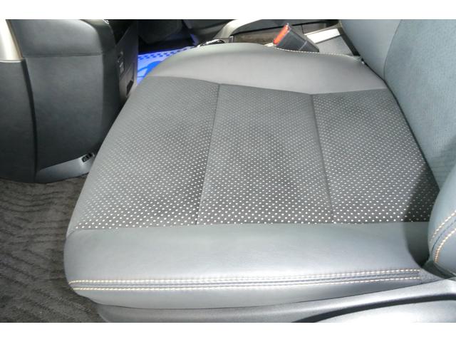 アルファード ２．５Ｓ　タイプゴールドＩＩ　４ＷＤ　メーカーナビフルセグＢカメラ／ブルートゥース／ＣＤ・ＤＶＤデッキ　１２．１インチフリップダウン　シーケンシャルターンシグナルランプ　両側パワスラ　電動リヤゲート　修復歴無ワンオーナー禁煙車（49枚目）